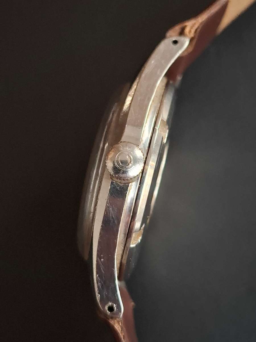 Vintage Certina Watch(BROKEN)