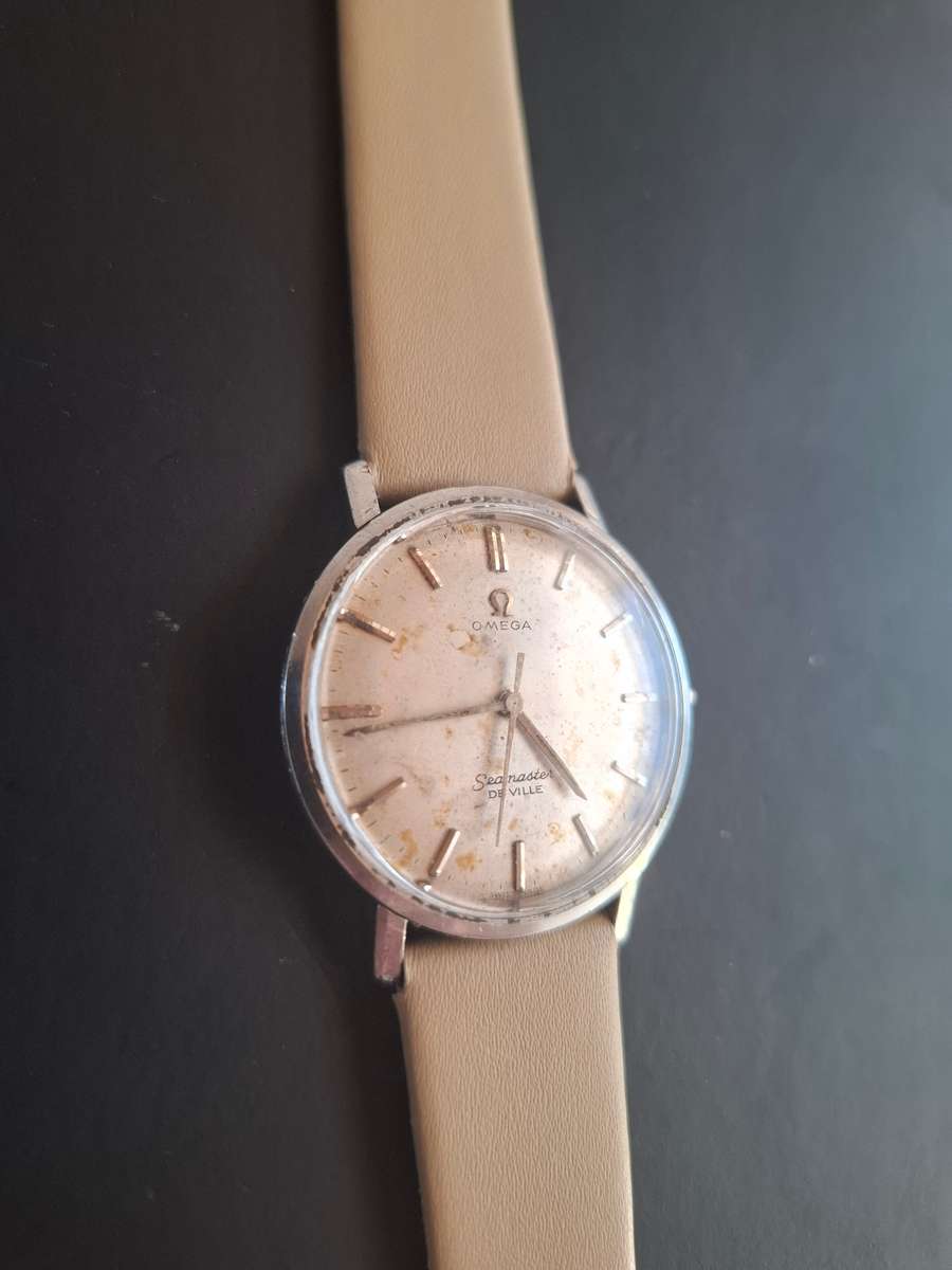 Vintage Omega De Ville Watch(BROKEN)
