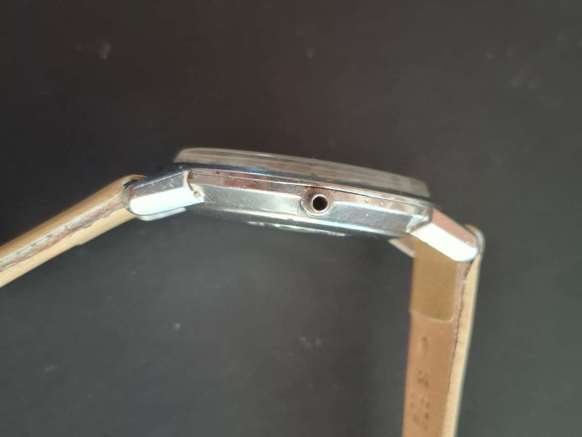Vintage Omega De Ville Watch(BROKEN)
