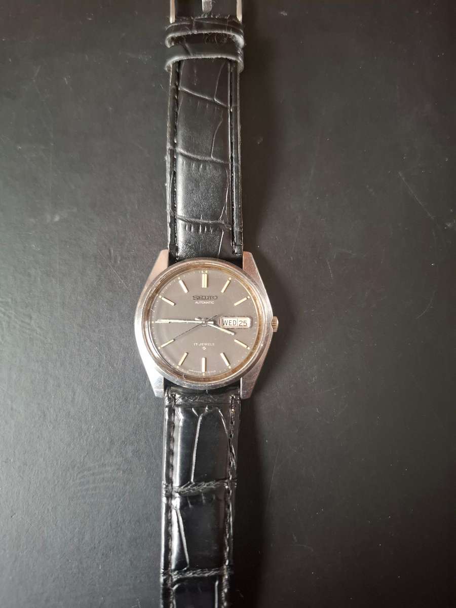 Faulty Seiko Watch(Runs and Stops)