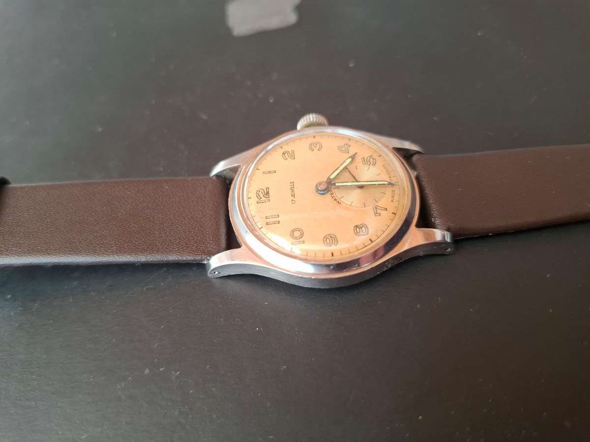 Vintage Watch(Faulty)