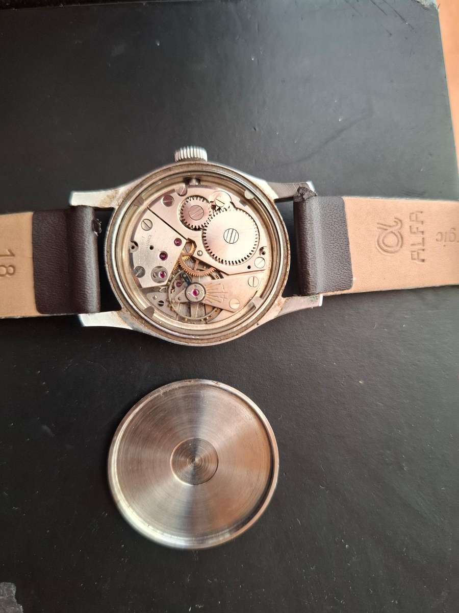 Vintage Watch(Faulty)