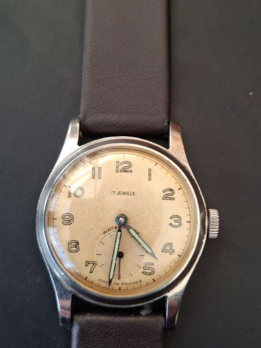 Vintage Watch(Faulty)
