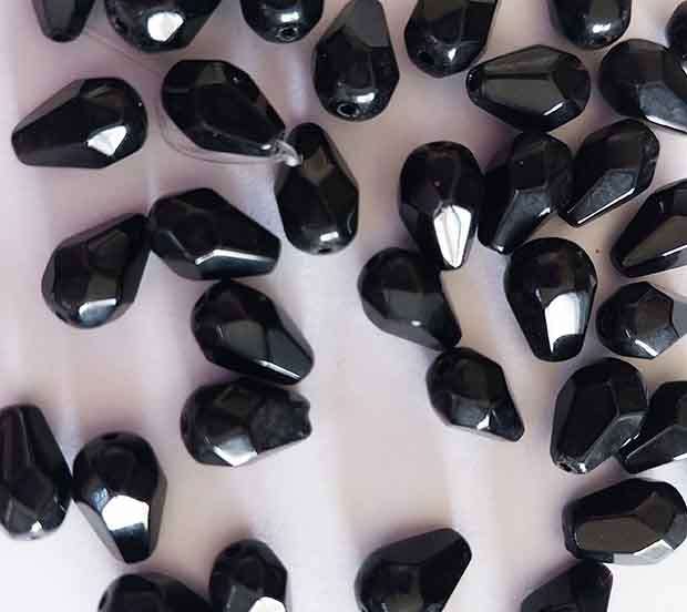 Glass Beads, Teardrop, Black, 8mm x 6mm, 10pc