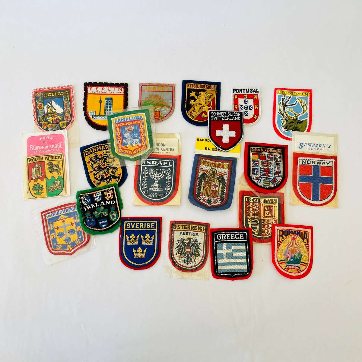 Large Lot Vintage Embroidered Souvenir Patches