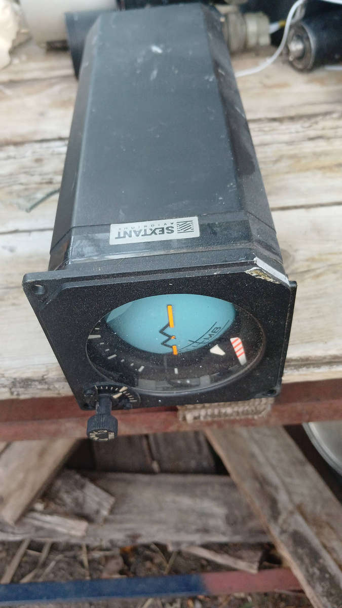 Aviation cockpit instruments
