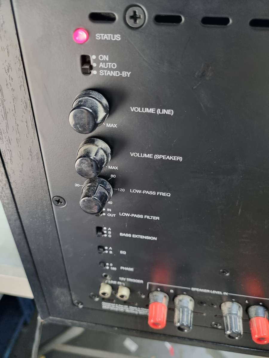 BOWERS & WILKINS ASW610 subwoofer