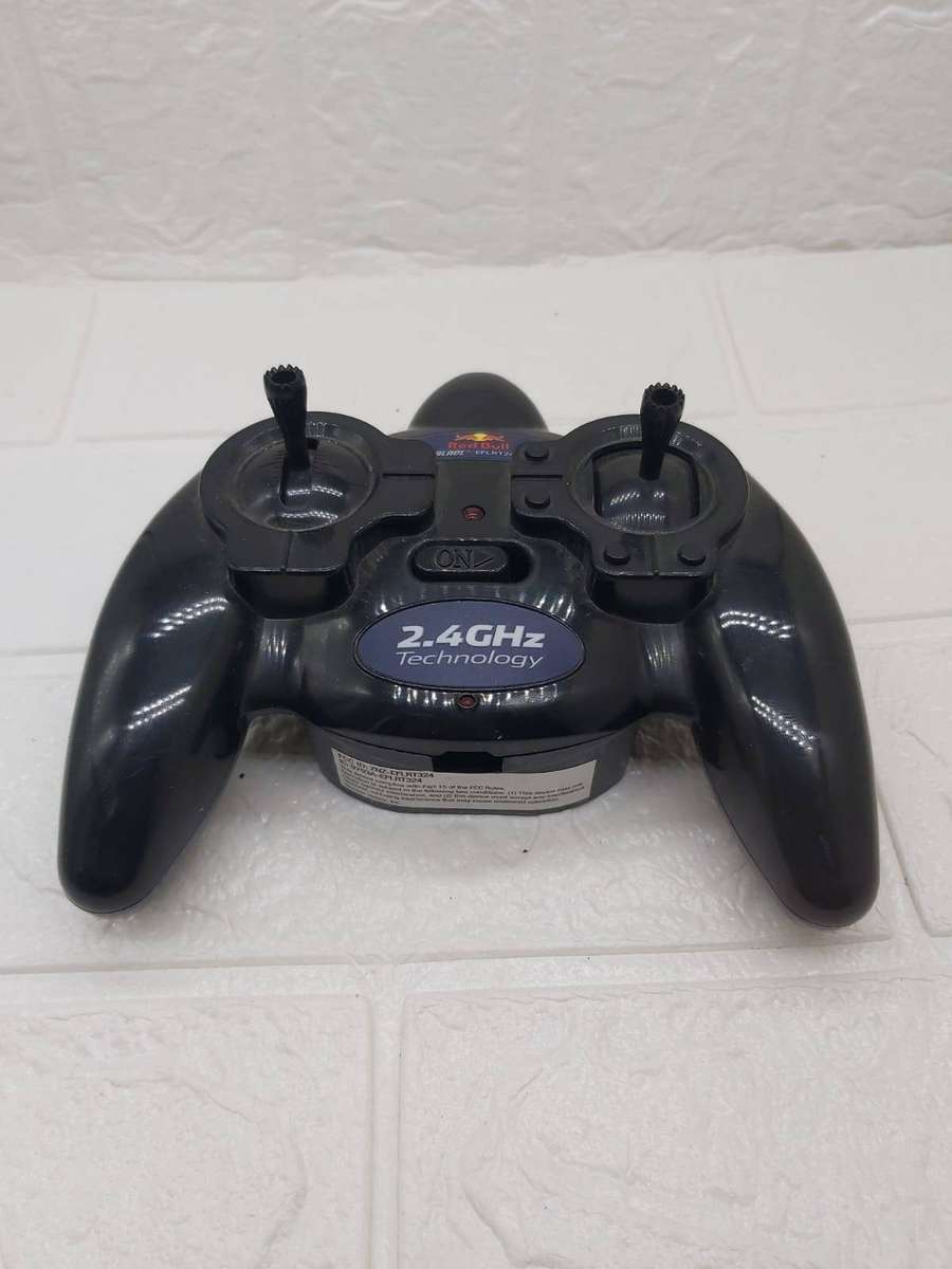 15CM REDBUL THEMED AIRPLANE WITH REMOTE