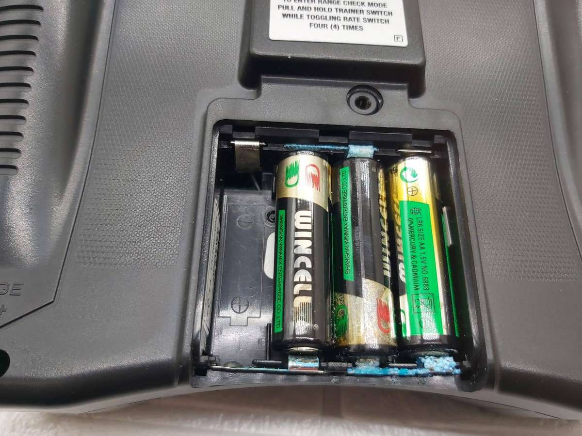 DX5e DX5e DSMX 5 Channel Transmitter only Mode 2