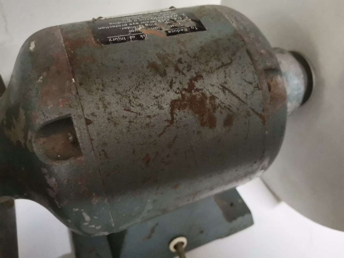 ELEPHANT BENCH HEAVY DUTY BALL BEARING--- A MUST HAVE