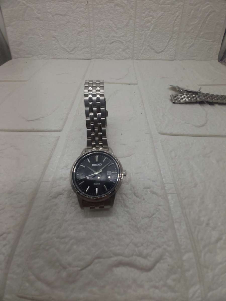 SEIKO QUARTZ Classic 1--CASE ONLY --