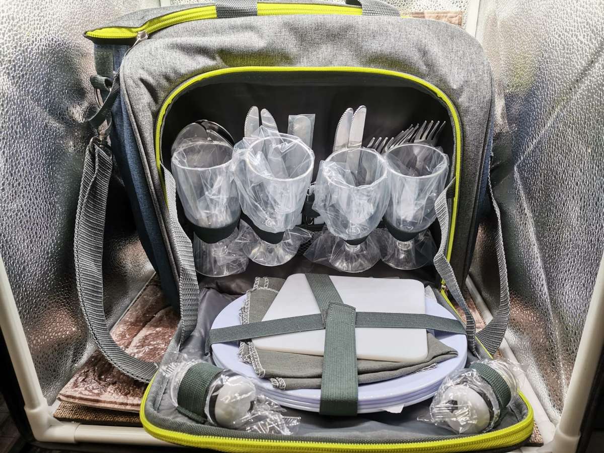 Bush Baby Retro 4 Person Picnic Bag