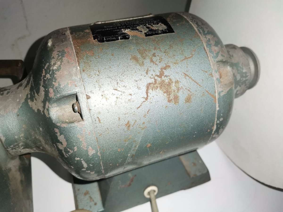 ELEPHANT BENCH HEAVY DUTY BALL BEARING--- A MUST HAVE