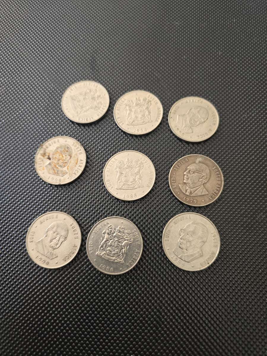 9 x R1 old coins
