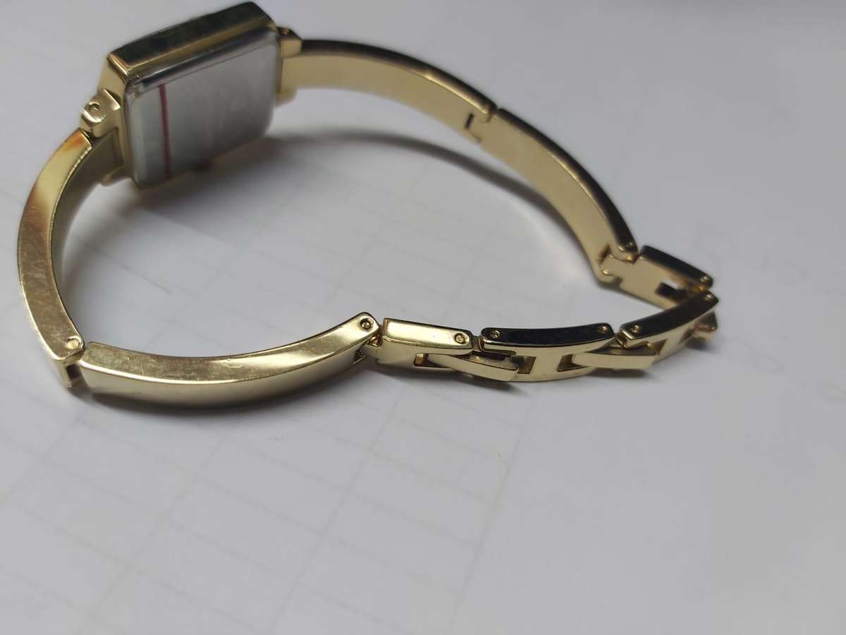 PIERRE CARDIN LADIES BRACELET WATCHES ---