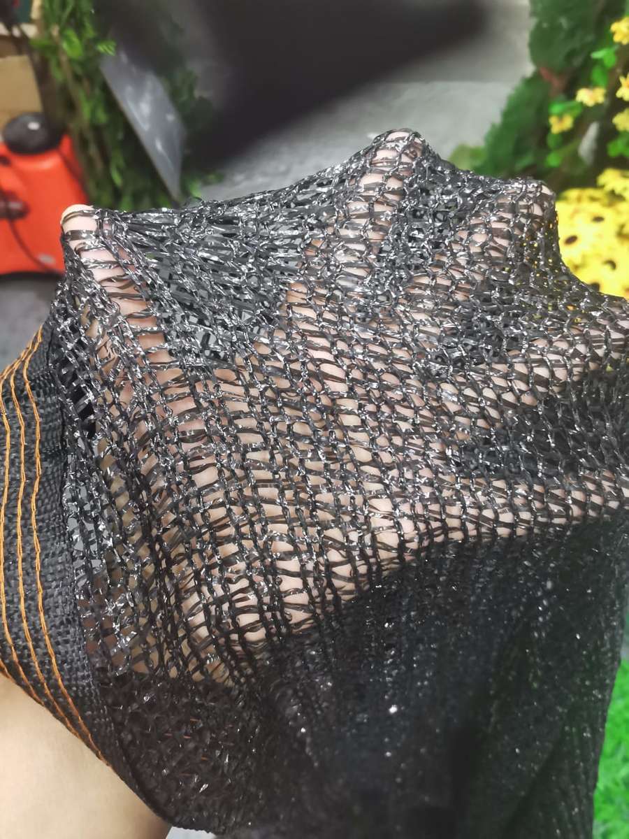 SHADE CLOTH WITH STITCHING AND GROMETS(BLACK) 80% COVERAGE