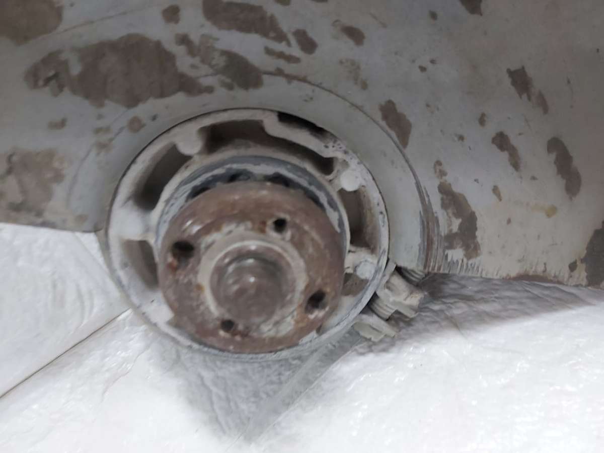 BOSCH GWS-22-230 ANGLE GRINDER --PROFESSIONAL RANGE