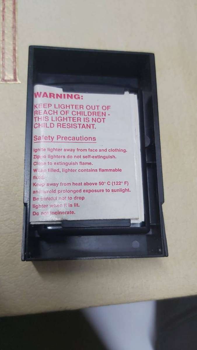 ZIPPO USA LIGHTER WITH CASE AND MANUAL-- COLLECTORS DREAM