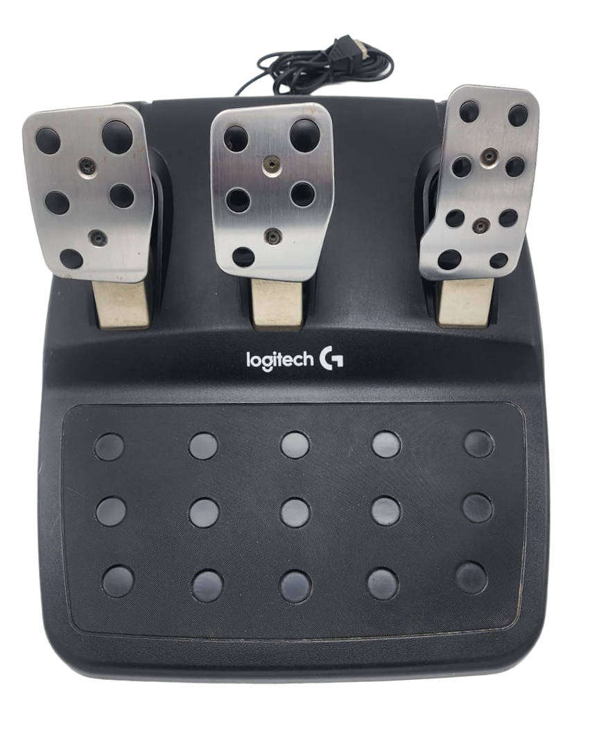 LOGITECH G29 DRIVING FORCE WHEEL FOR PLAYSTATION AND PC - Pre- Owned - 9/10