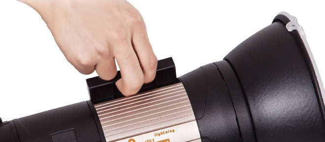 nflash 680A NiceFoto Battery Powered Outdoor Flash 600W - Pre-Owned