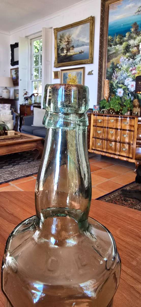 Rare, Antique Z.A.R Hatherley Distillery Bottle  Pre-1902 Africana Rarity"