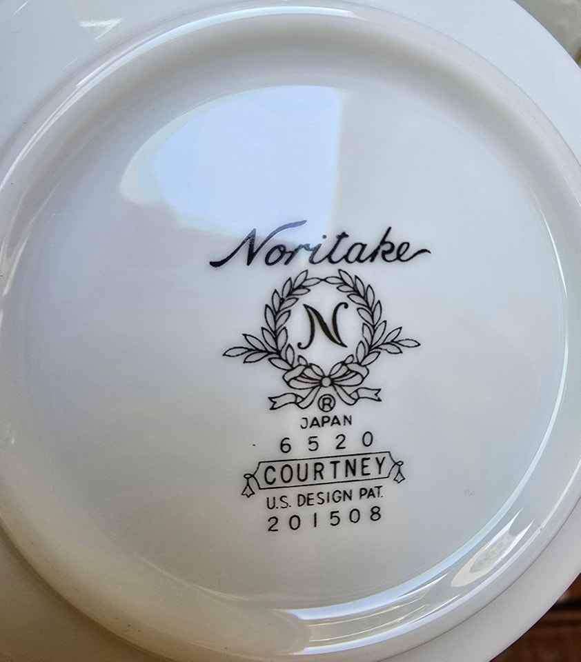 Exquisite 58 Piece Dinner Set in the Courtney Pattern with Gold Trim and White and Gold Scroll