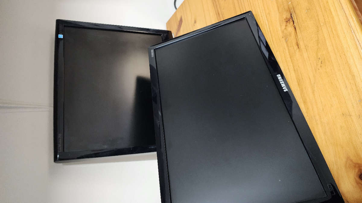 One Lot containing 2 x Samsung VGA Monitors - Working (No Stands or Cables - See Description)