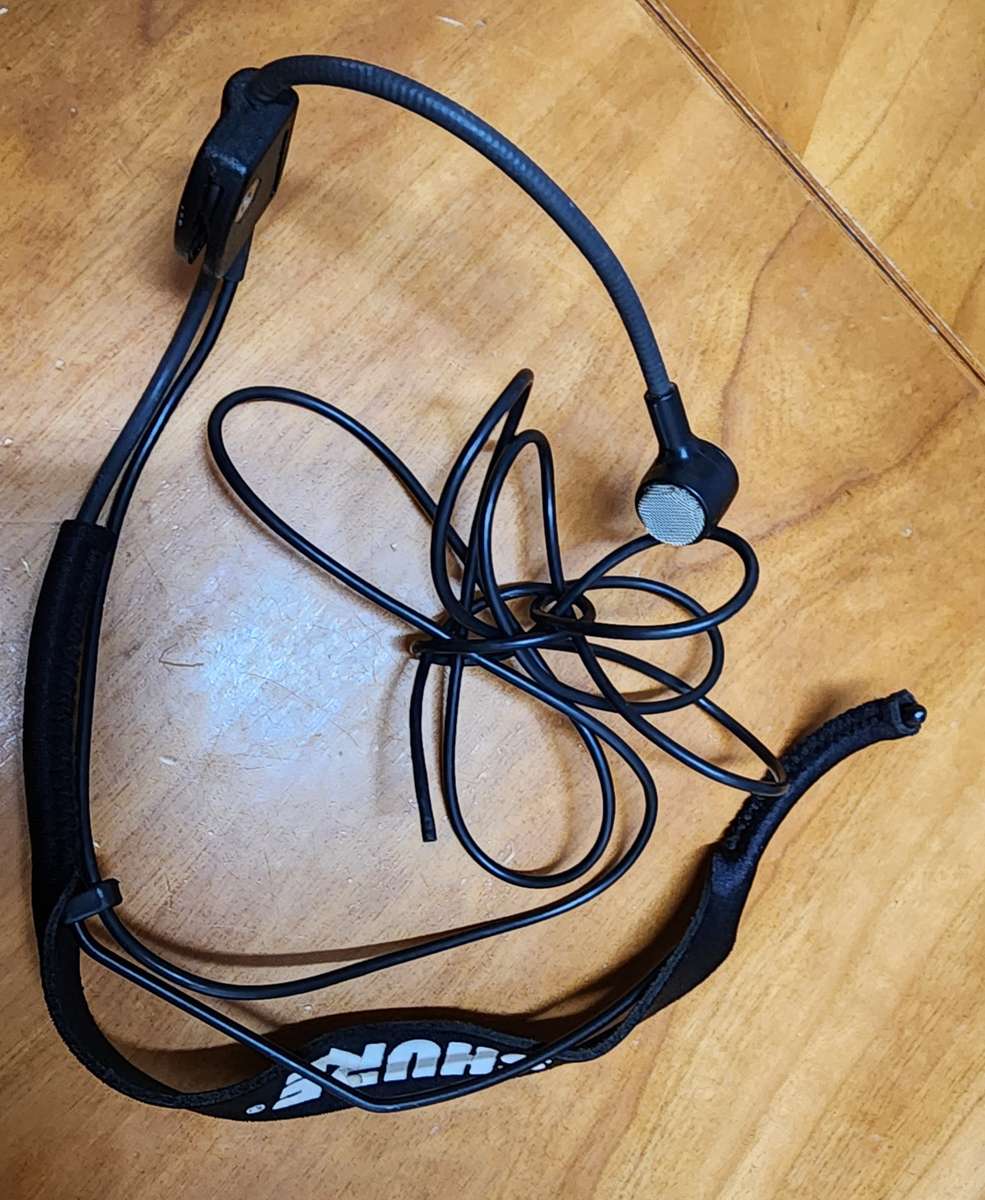 One lot of AKG & Shure Microphones ***READ DESCRIPTION***