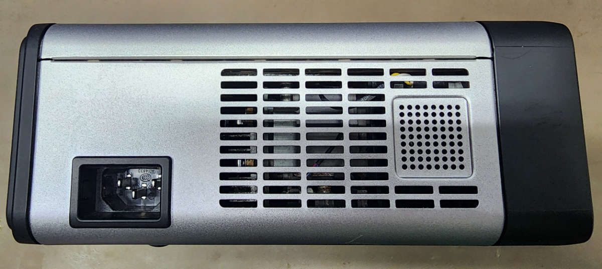 Acer PD523 XGA DLP Projector (2400 Lumens)