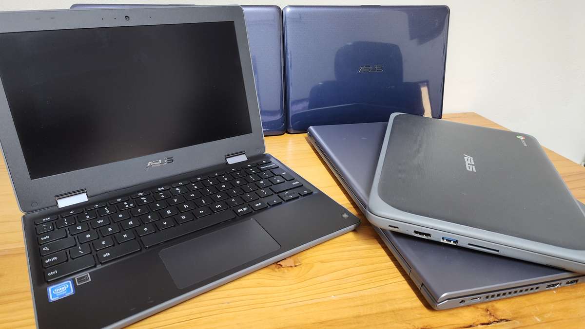 One Lot containing 5 x Asus Notebooks (See Details)