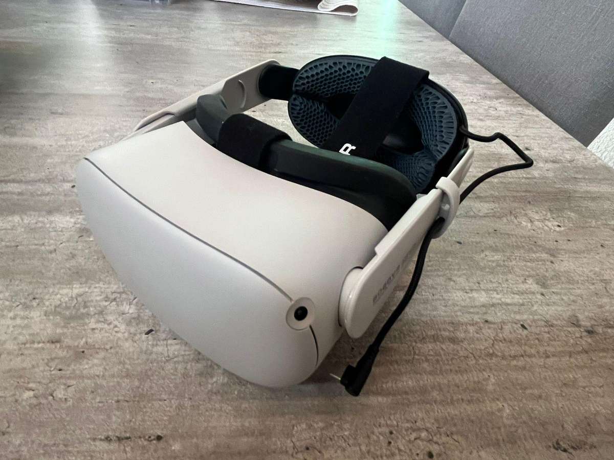 Quest 2 128GB Bundle