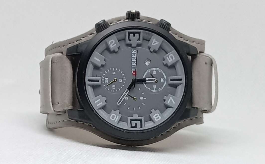Men's Curren watch with date function