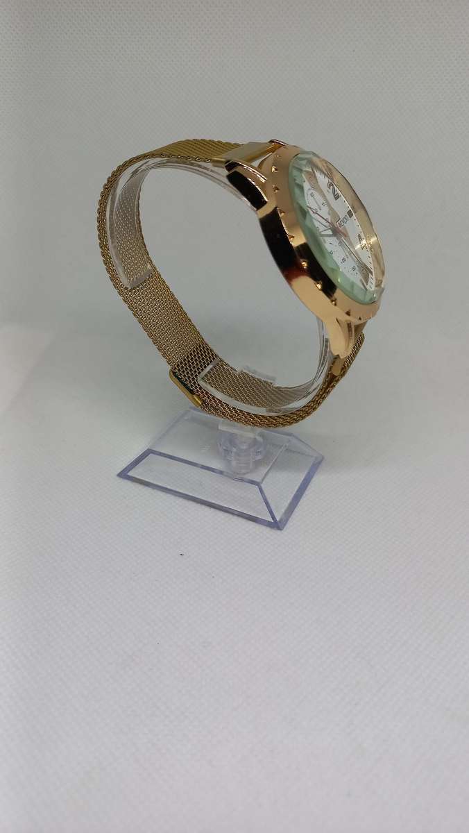 Golden tone fashion watch