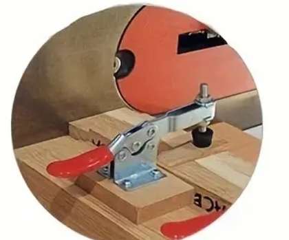 Horizontal hold down toggle clamps
