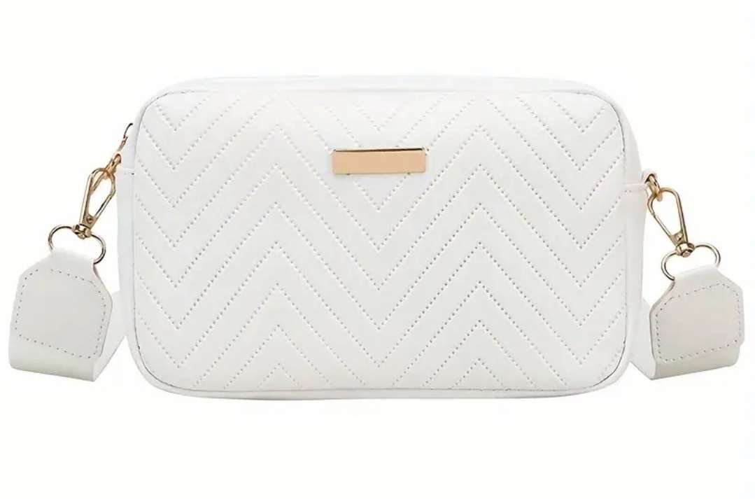 White ladies small shoulder bag