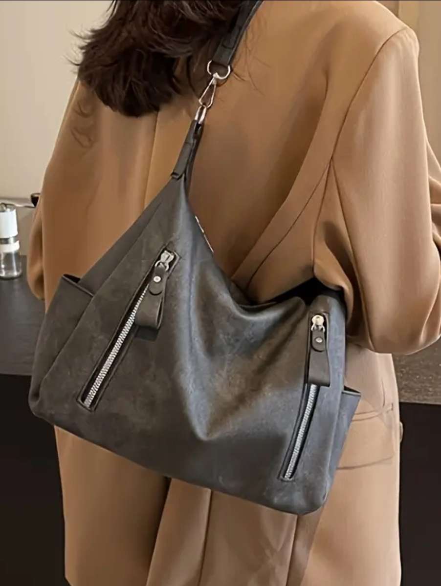 Matt black woman's handbag