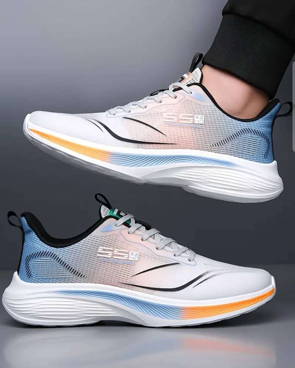 Ultra light training sneaker -  Size 39