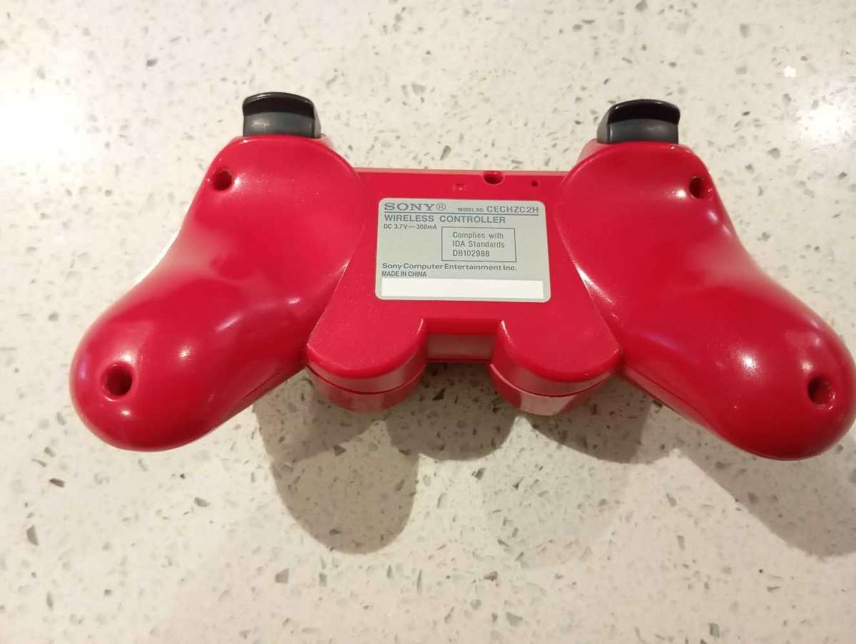 PS3 Red Limited Edition 500GB Excellent Condition