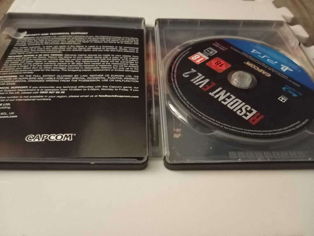 Resident Evil 2 Steelbook Edition (PS4) excellent condition!!