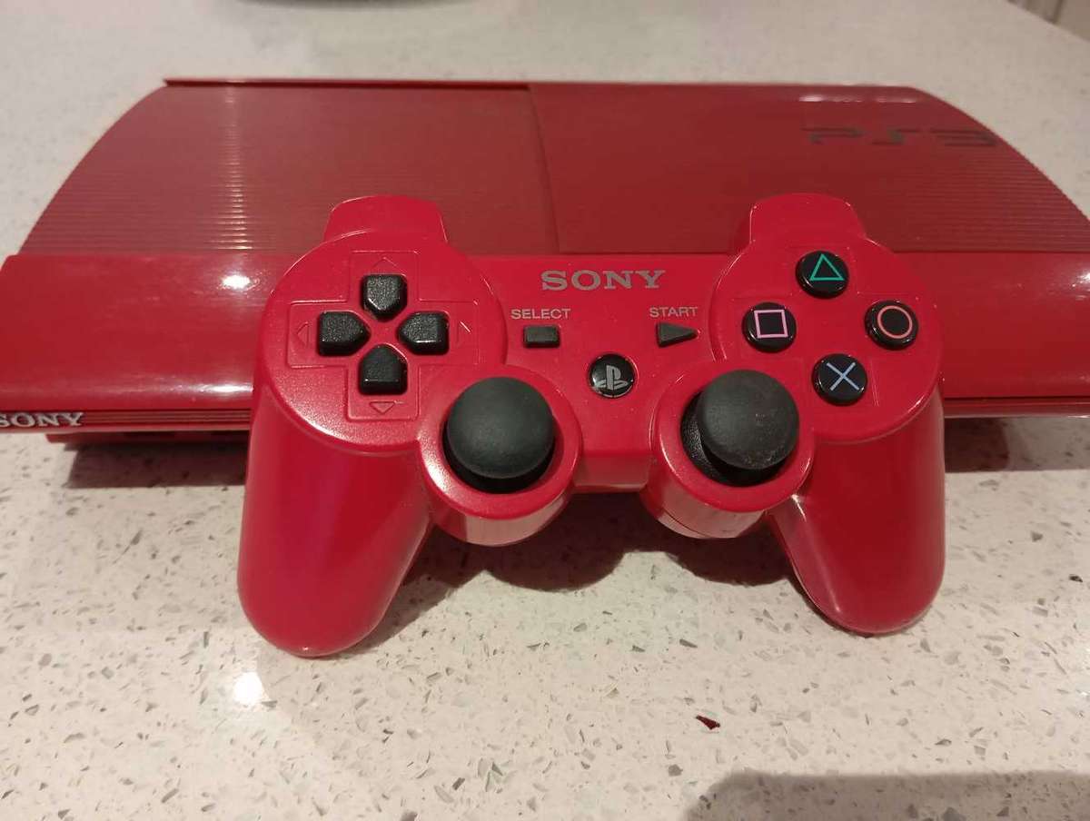 PS3 Red Limited Edition 500GB Excellent Condition