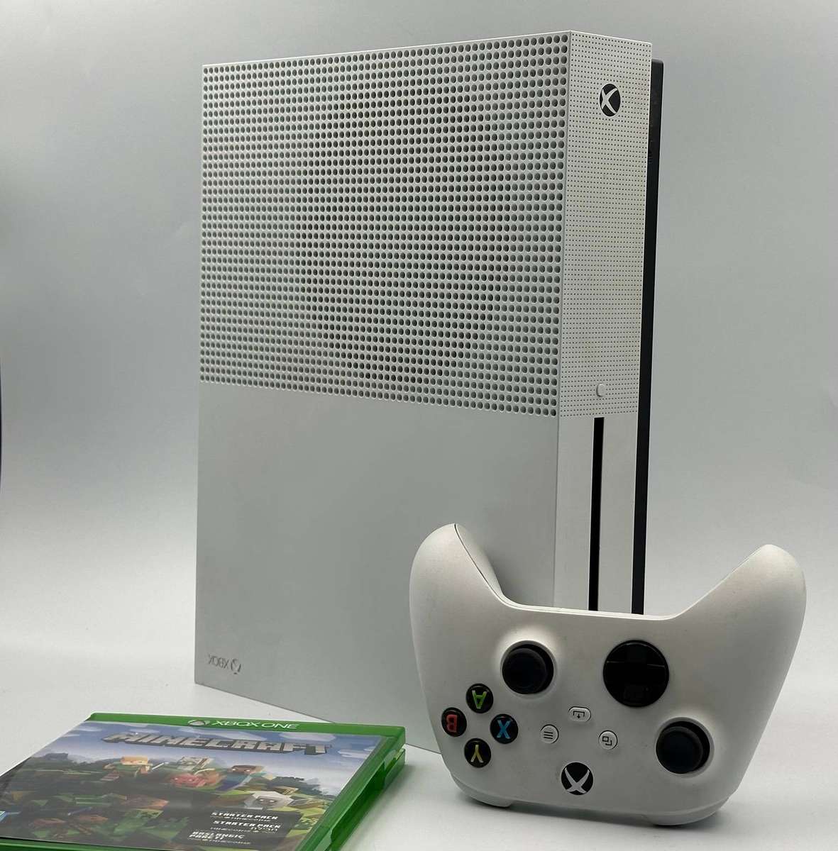 Xbox One S Console Bundle White (Series  Controller + Minecraft)