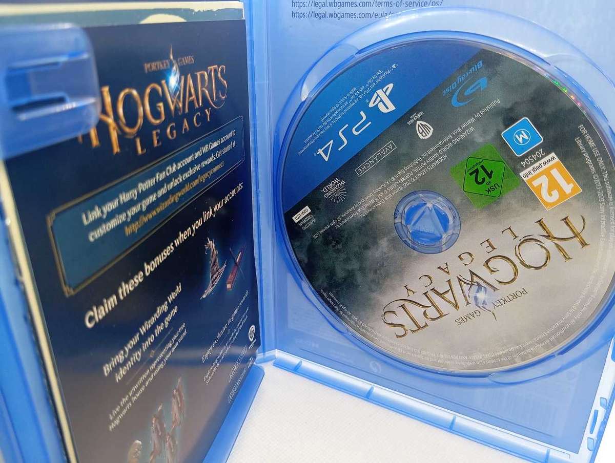 Hogwarts Legacy (PS4)  Embark on Your Magical Journey Fast shipping