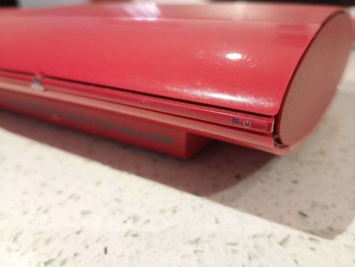 PS3 Red Limited Edition 500GB Excellent Condition