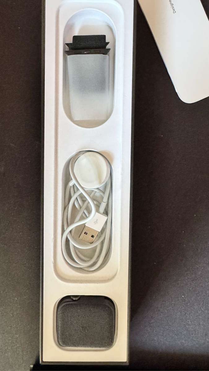 Apple Watch Series 5 44MM Nike Plus