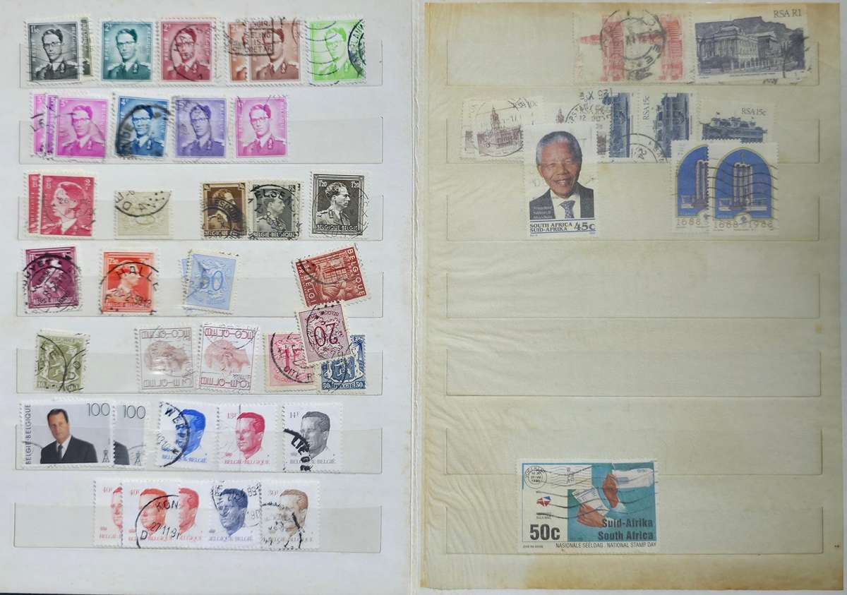 Stock Book: Medium Size 10/20 White with World Used - Nice Starter