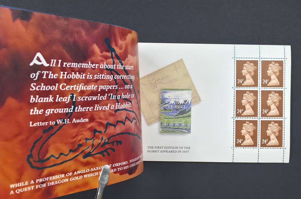 Great Britain 1992: Tolkien Centenary UMM Booklet: High CV: SG DX14