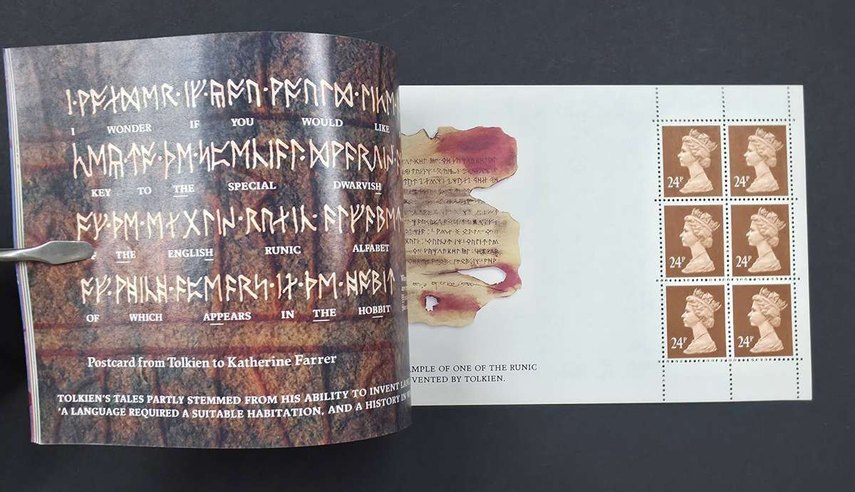 Great Britain 1992: Tolkien Centenary UMM Booklet: High CV: SG DX14