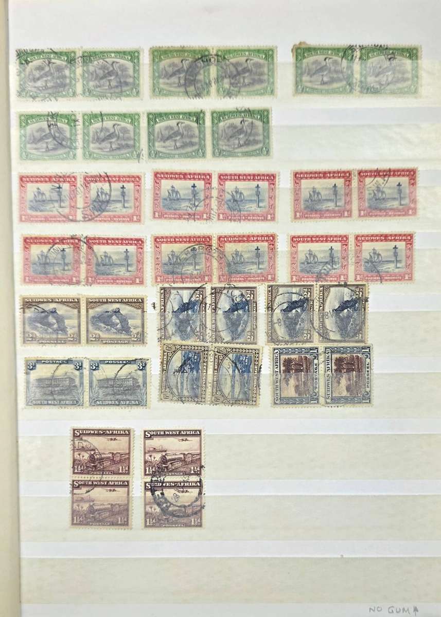 Lighthouse Stock Book: 16 Page/ 32 Sides with UMM/MM/Used Union of SA/SWA. Old Dealers Stock