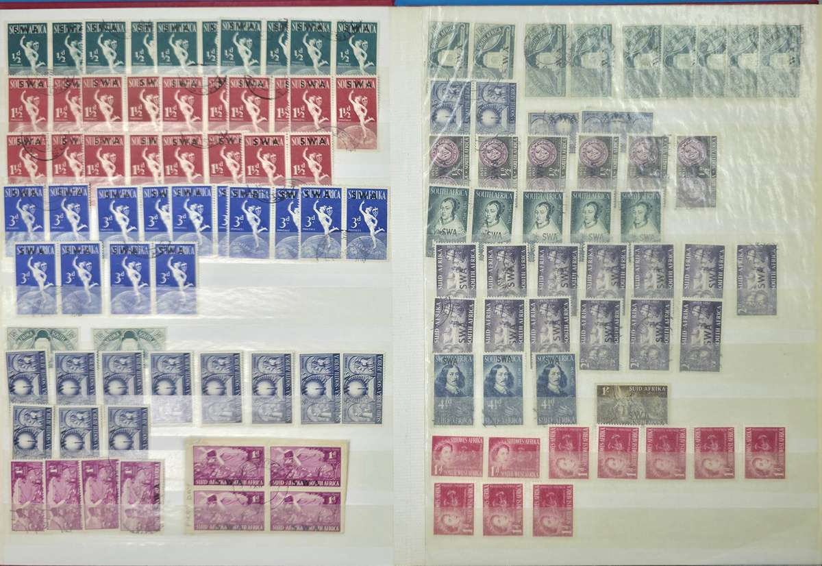 Lighthouse Stock Book: 16 Page/ 32 Sides with UMM/MM/Used Union of SA/SWA. Old Dealers Stock