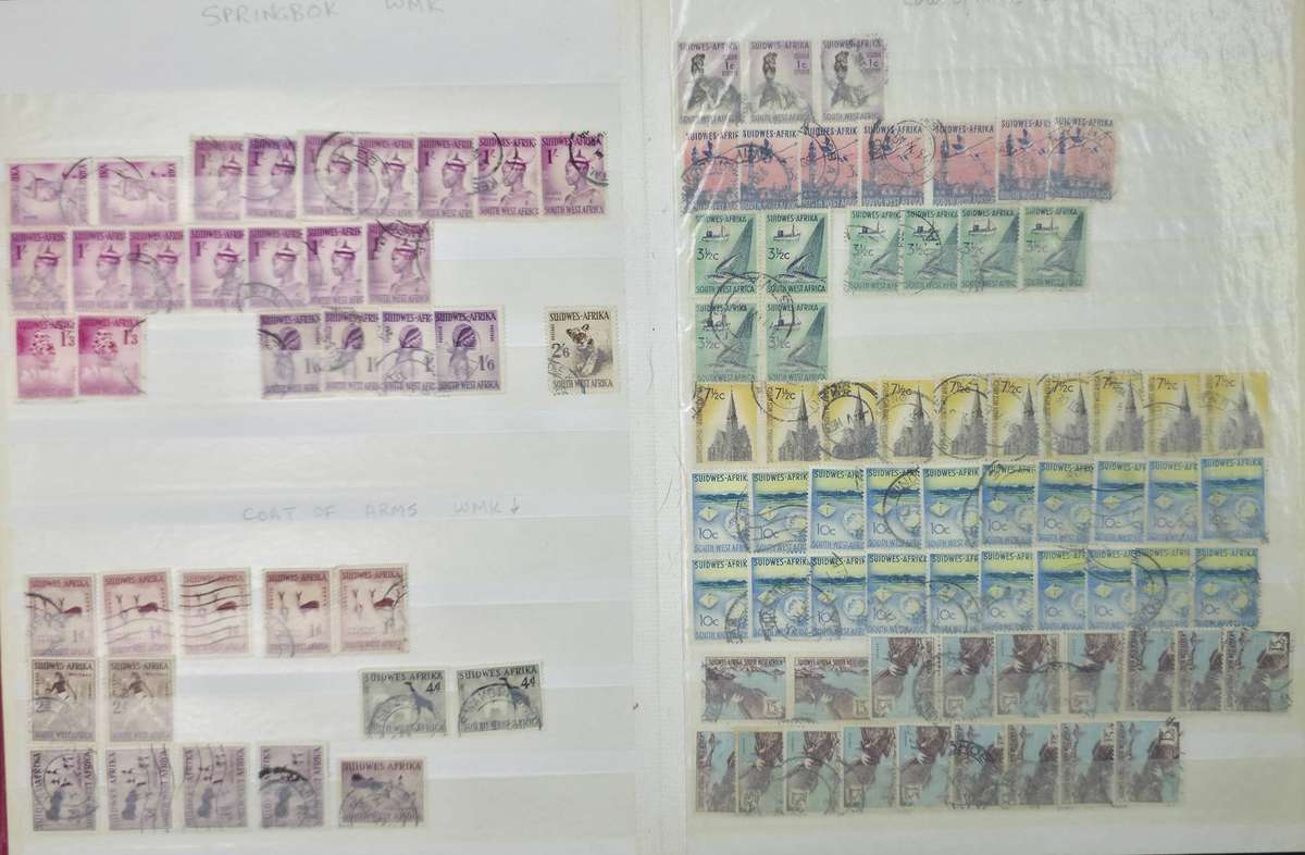 Lighthouse Stock Book: 16 Page/ 32 Sides with UMM/MM/Used Union of SA/SWA. Old Dealers Stock